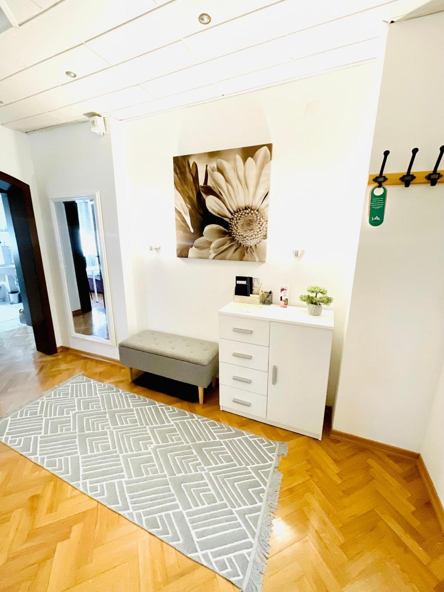Apartman Bago Deluxe Near Zagreb Airport Велика-Горица Экстерьер фото