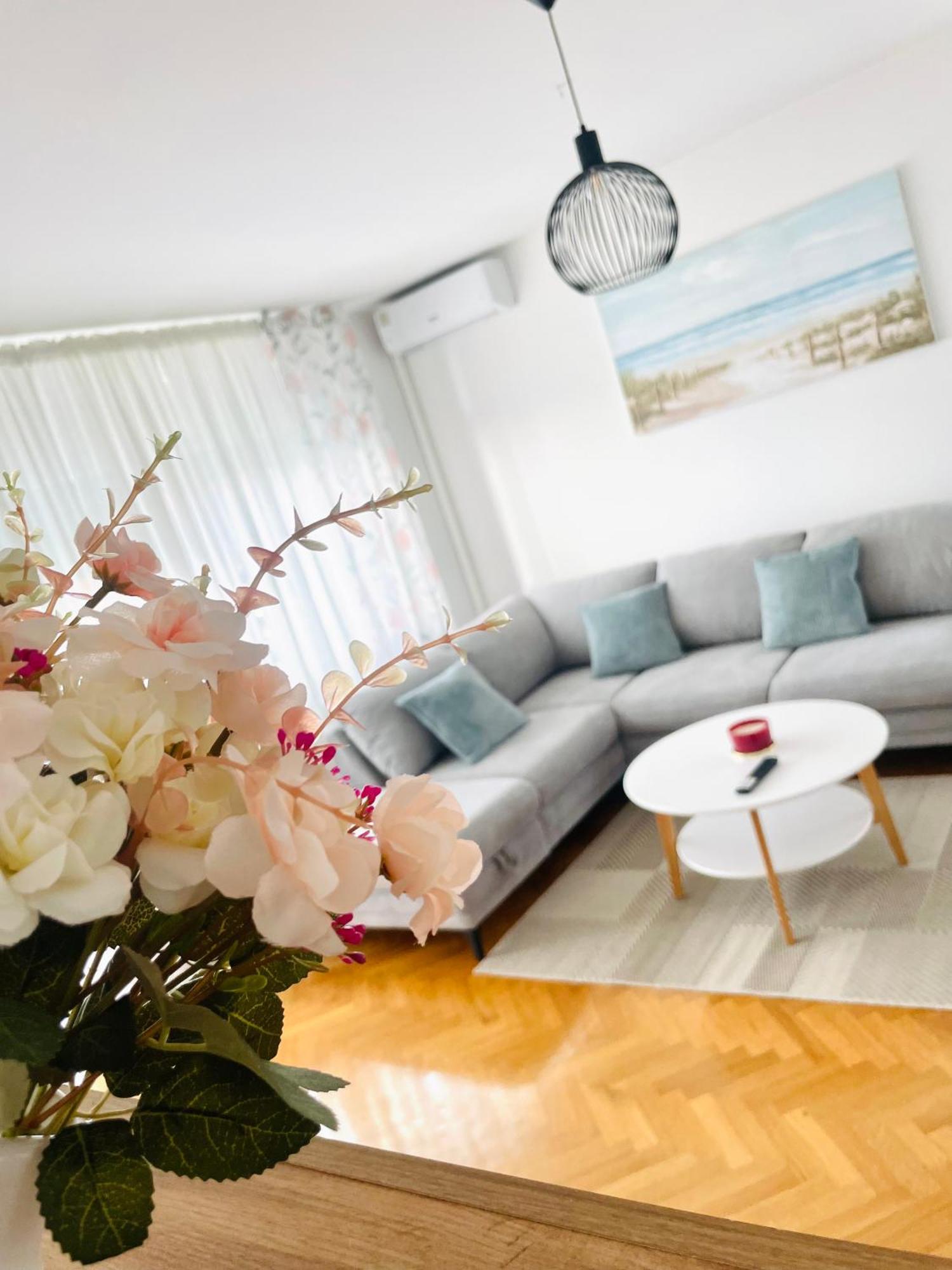 Apartman Bago Deluxe Near Zagreb Airport Велика-Горица Экстерьер фото